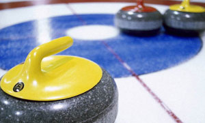 Świąteczna Bitwa Mediów w Curlingu