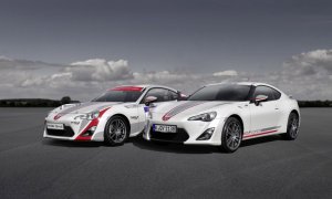 Atrakcją premiery hybrydowego Aurisa będą wyścigi elektrycznymi Toyotami GT86.