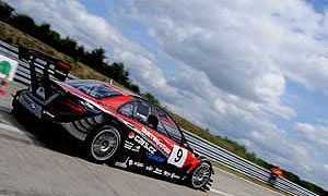 Na torze Poznań odbyły się pierwsza runda wyścigowych samochodowych mistrzostw P