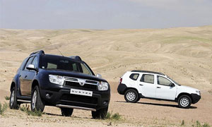 Dacia Duster pokonała BMW X3 i VW Amroka w walce o tytuł najważniejszego auta 4x4.