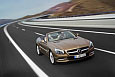 Po raz pierwszy w histori Mercedes-Benz SL został niemal całkowicie wykonany z aluminium. - 14