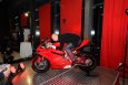 Uroczystego otwarcia salonu Ducati w Toruniu dokonali Anna Frelik oraz Dariusz Małkiewicz. - 44