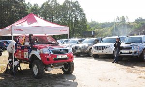 Dakarowa maszyna Adama Małysza i inne cieżki auta Toyoty z napędem 4x4