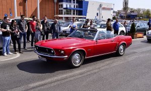 Zlot Mustangów i BMW Toruń 2015