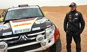 W klasie VIP RMF Morocco Challenge prowadzi Iza Małysz. Adam Małysza jadący Mitsubishi Pajero prowadzi w Narodowym Treningu.