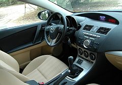 Nowa Mazda3