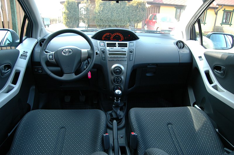 Toyota Yaris 1.33 Dual VVT-i Premium
